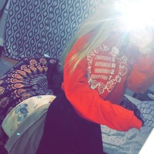 Meet your Posher, Mya